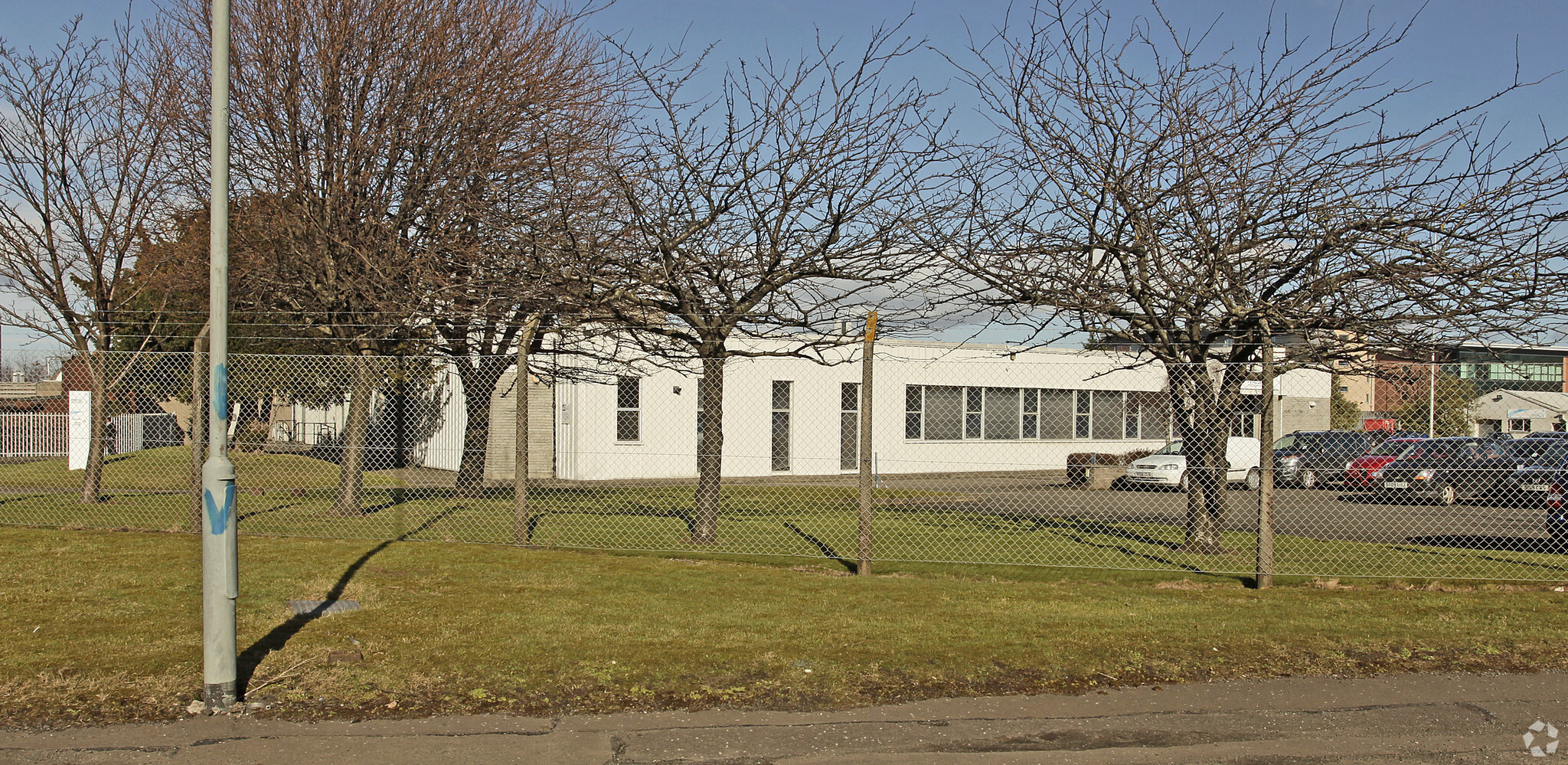 Queen Anne Dr, Newbridge for lease Primary Photo- Image 1 of 3