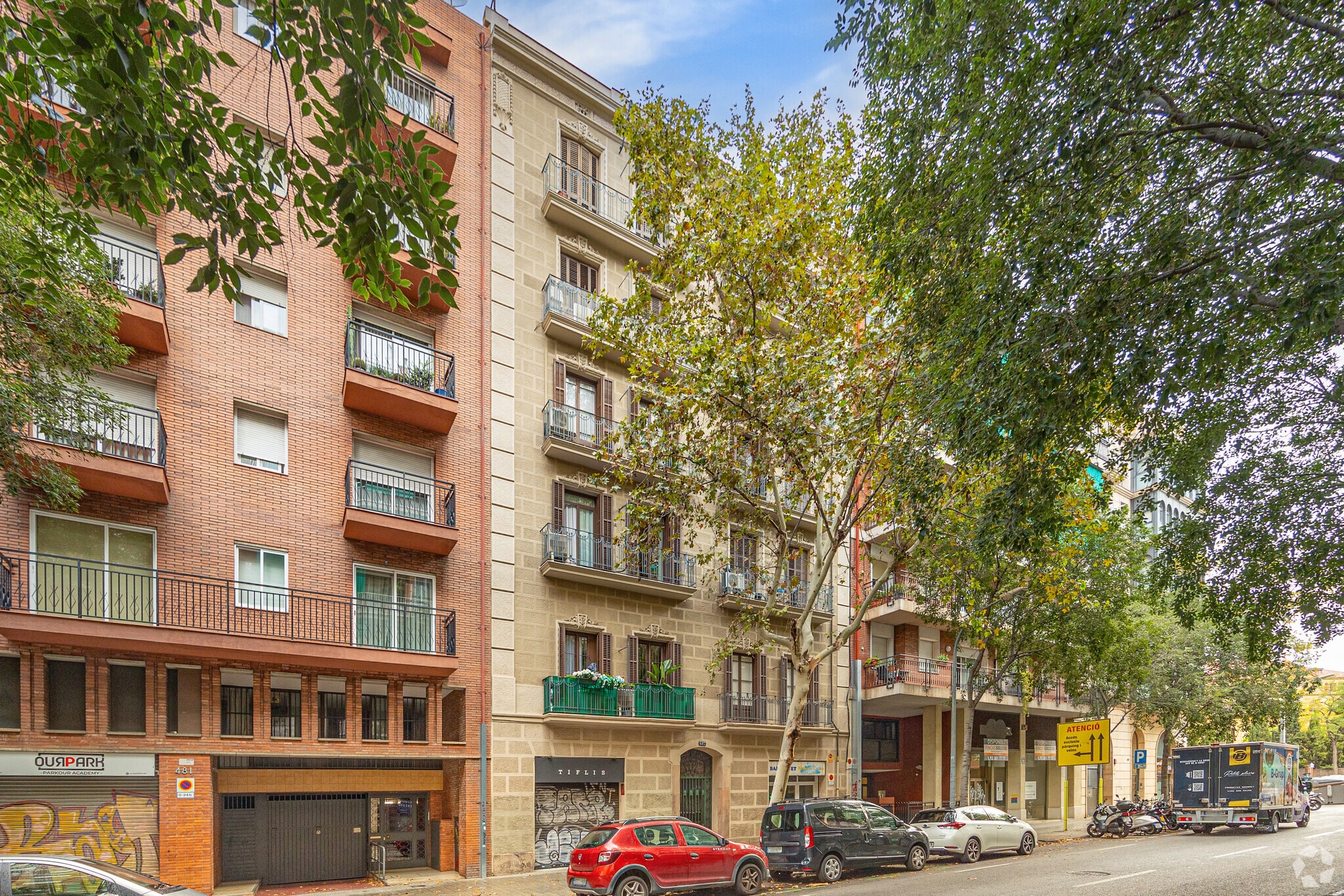 485-487 Carrer Consell De Cent, Barcelona, Barcelona for sale Primary Photo- Image 1 of 1