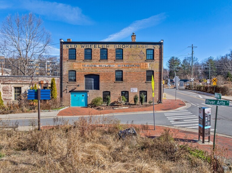 170 Lyman St, Asheville, NC for lease - Building Photo - Image 1 of 44