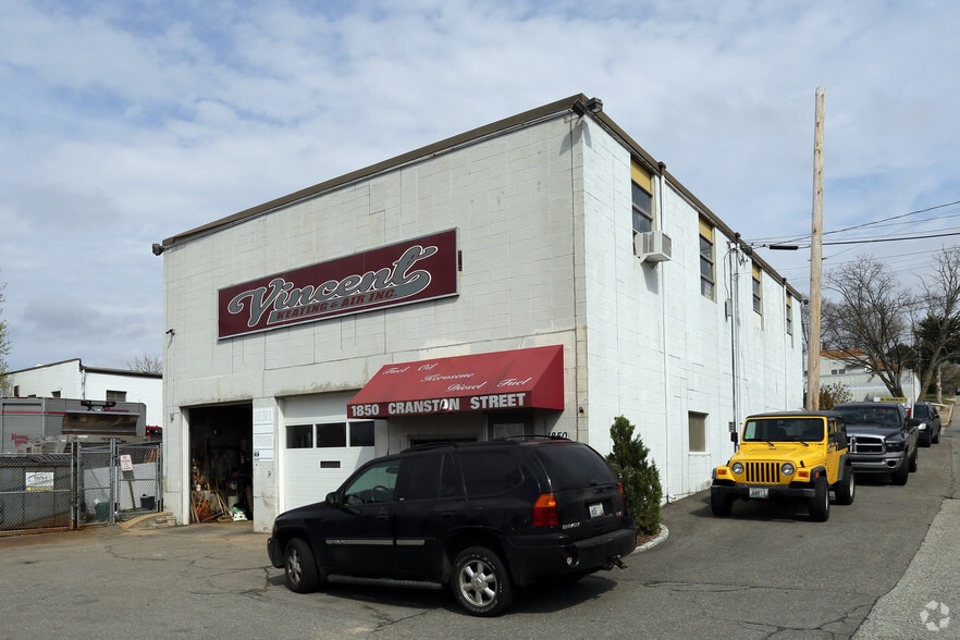 1850 Cranston St, Cranston, RI for sale - Primary Photo - Image 1 of 1