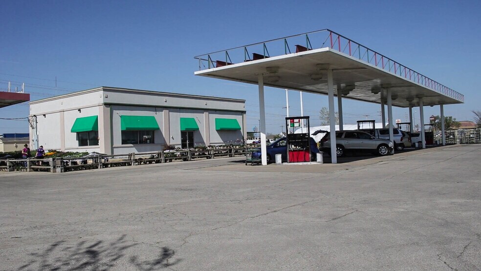 226 W 23rd St, Ottawa, KS for sale - Building Photo - Image 1 of 1