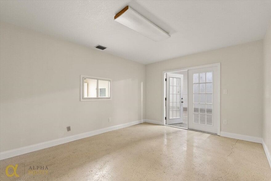 260 Power Ct, Sanford, FL for lease - Building Photo - Image 2 of 4