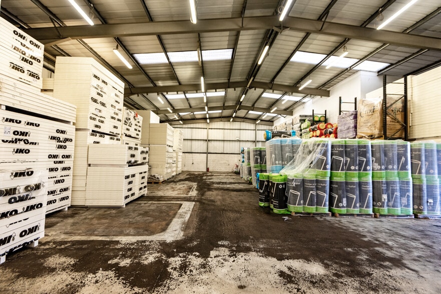 Unit 2 Kings Haugh, Edinburgh for lease - Building Photo - Image 3 of 7