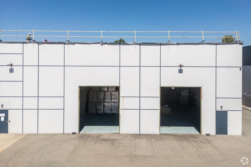 19730 Telegraph Trl, Langley Twp, BC for lease - Building Photo - Image 2 of 4