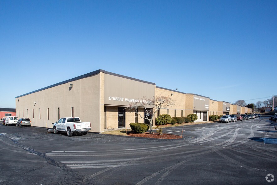 56 Pulaski St, Peabody, MA for sale - Primary Photo - Image 1 of 1