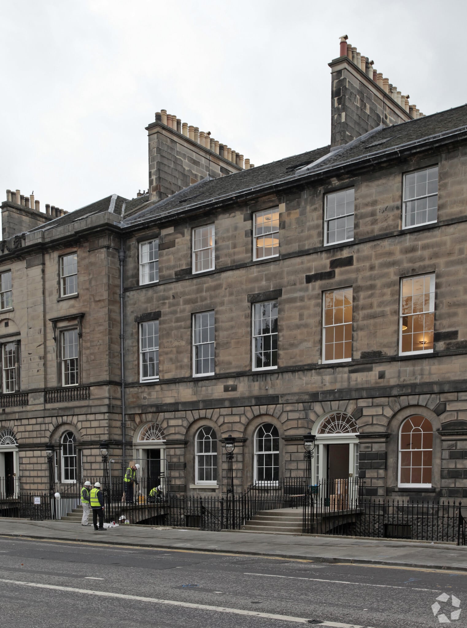 31 Charlotte Sq, Edinburgh for sale Primary Photo- Image 1 of 1