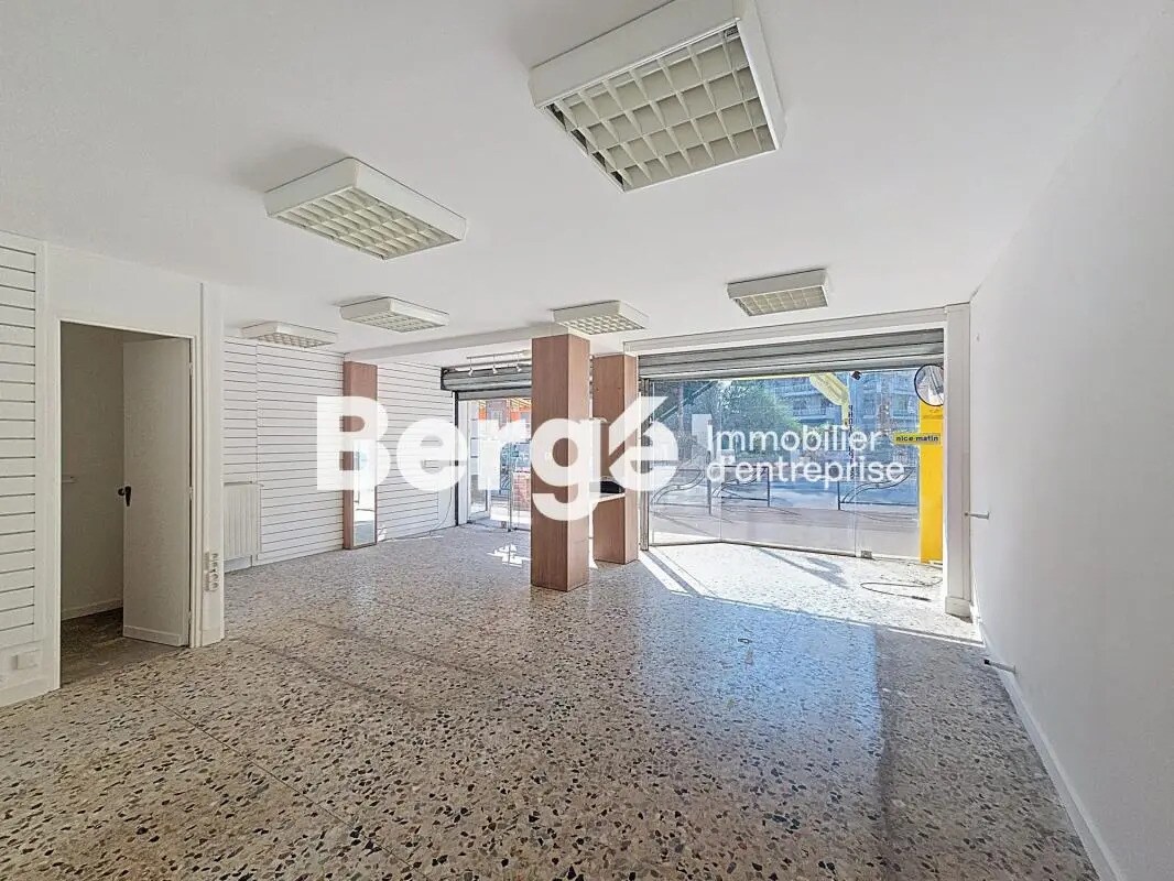 Retail in Cannes for lease Building Photo- Image 1 of 10
