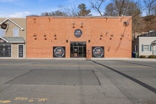 370 E Main St, Ansonia CT - Pub
