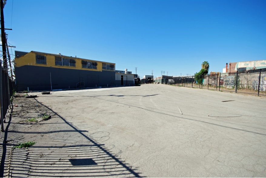 1515 S Evergreen Ave, Los Angeles, CA for lease - Building Photo - Image 1 of 6