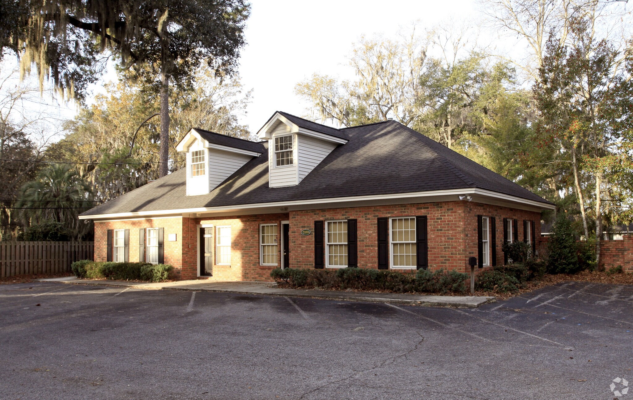 325 Eisenhower Dr, Savannah, GA for sale Building Photo- Image 1 of 1