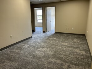 57 W Timonium Rd, Timonium, MD for lease Interior Photo- Image 2 of 5