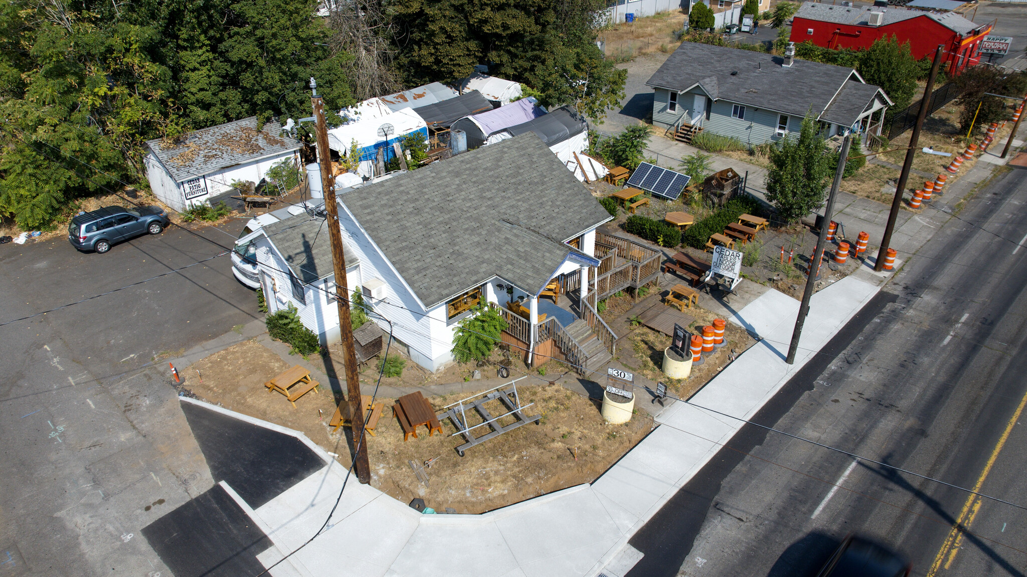 8137 SE Henderson Ave, Portland, OR for sale Building Photo- Image 1 of 9