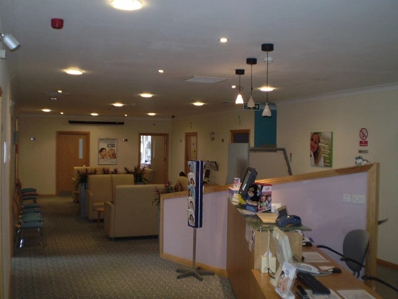 Ferriby Rd, Hessle for lease - Interior Photo - Image 3 of 4