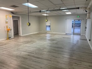 877-881 Federal Blvd, Denver, CO for lease Interior Photo- Image 2 of 6