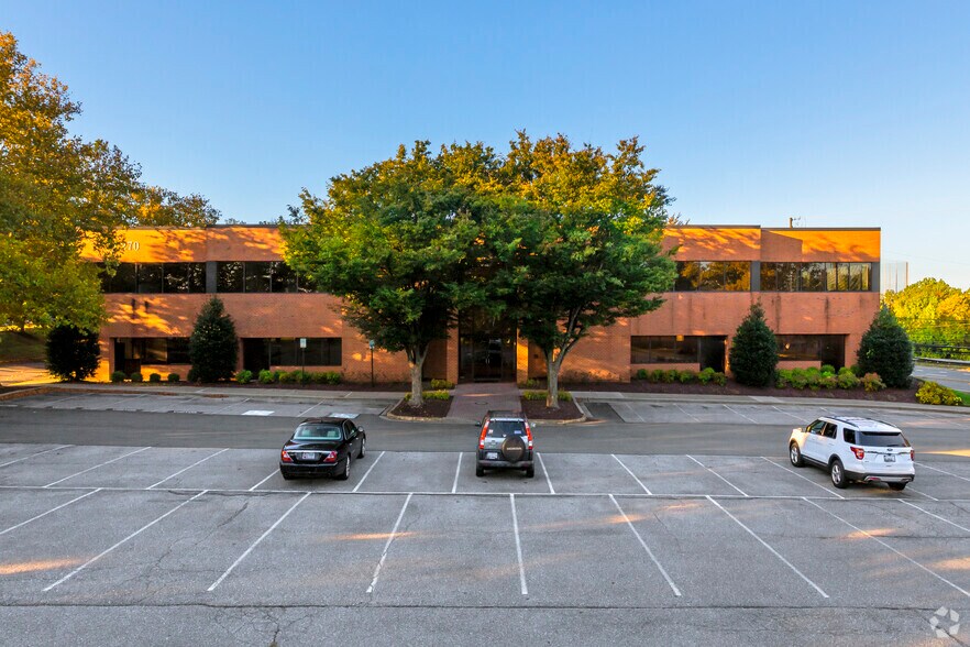20270 Goldenrod Ln, Germantown, MD for lease - Building Photo - Image 2 of 6