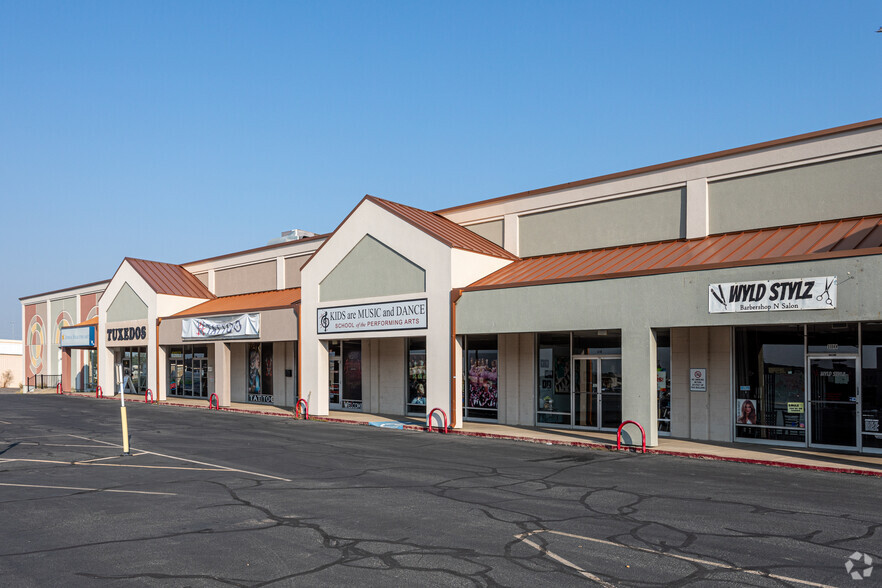 154-206 W 36th St, Ogden, UT for lease - Building Photo - Image 3 of 5