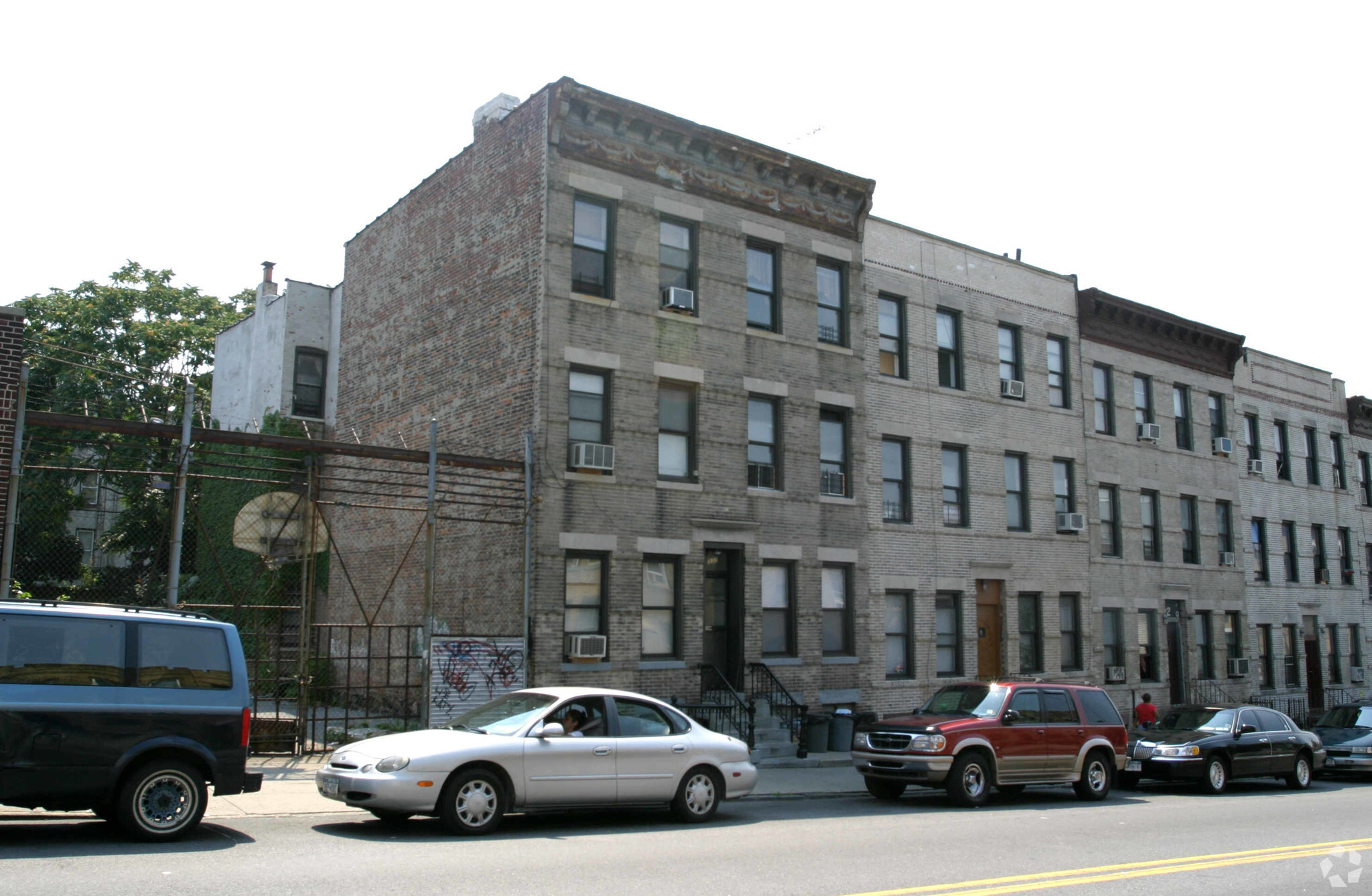 532 39th St, Brooklyn, NY for sale Building Photo- Image 1 of 4