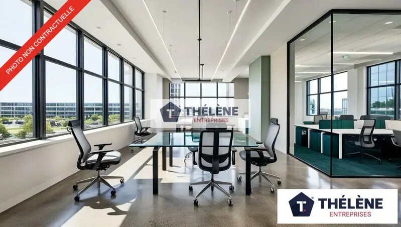 Office in Valergues for lease - Interior Photo - Image 1 of 4