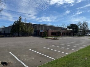 14344 SW 72nd Ave, Tigard, OR for lease Building Photo- Image 1 of 4