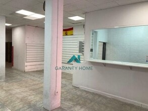 Retail in Fuenlabrada, Madrid for lease Interior Photo- Image 2 of 5