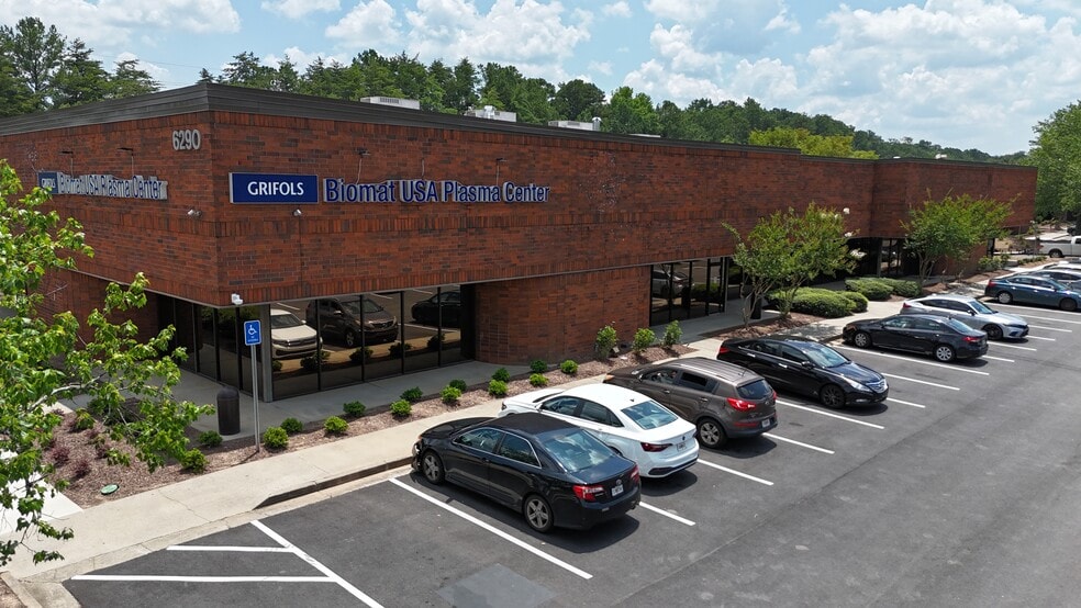 6230 Regency Pky, Norcross, GA for lease - Building Photo - Image 1 of 19