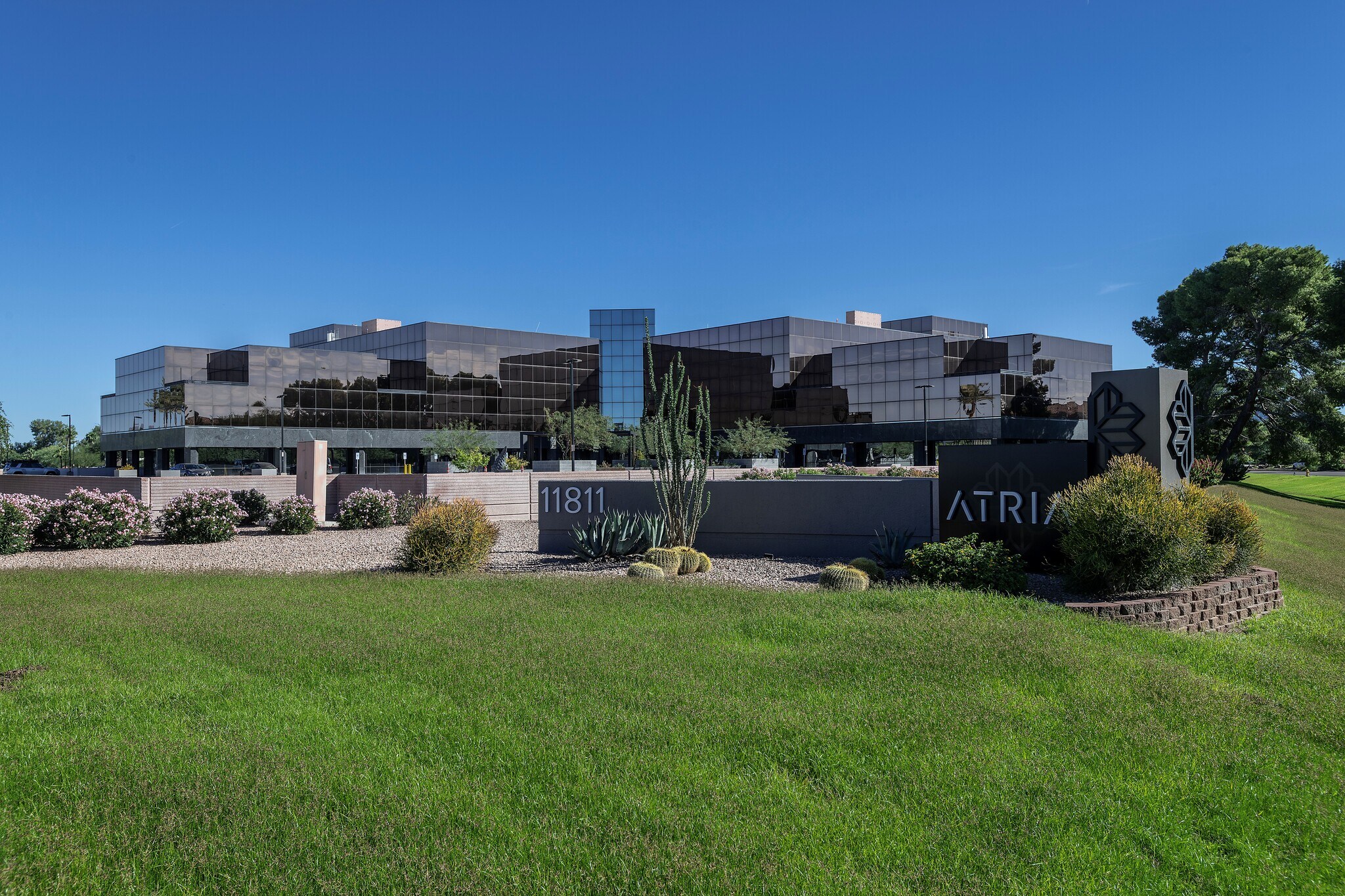 11811 N Tatum Blvd, Phoenix, AZ for lease Building Photo- Image 1 of 13