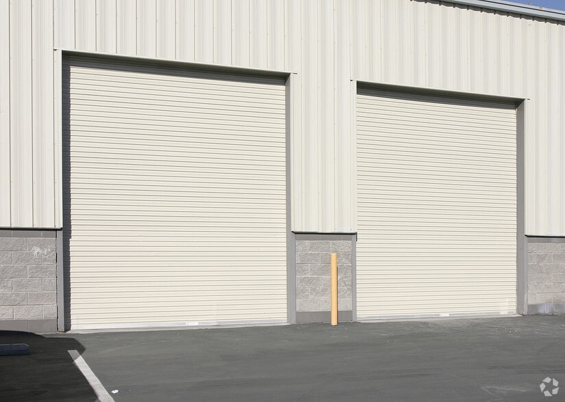 3915 W Hacienda Ave, Las Vegas, NV for lease - Building Photo - Image 3 of 24