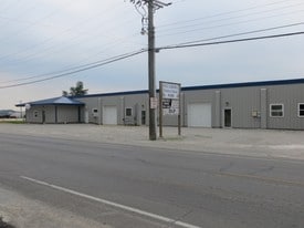 315 S Sycamore St, Flora IN - Warehouse