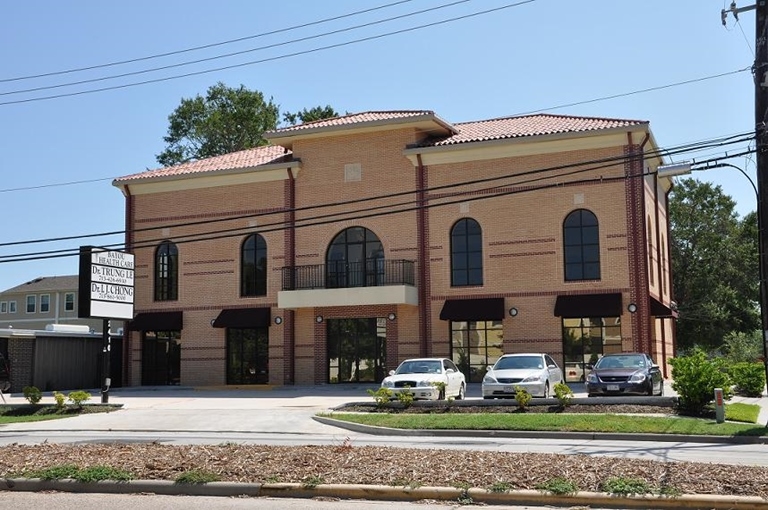 2410 Ella Blvd, Houston, TX for lease - Building Photo - Image 2 of 9