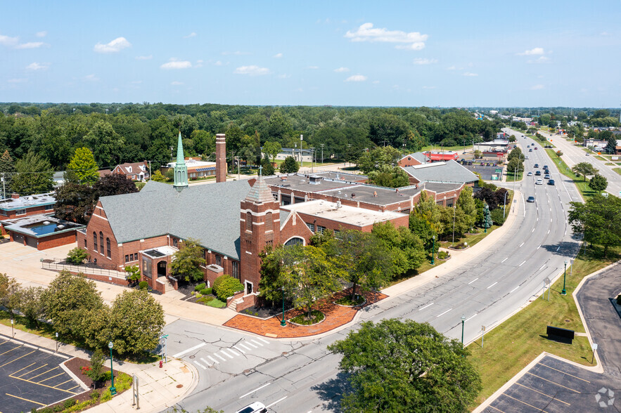 34540 W Michigan Ave, Wayne, MI for lease - Aerial - Image 3 of 4