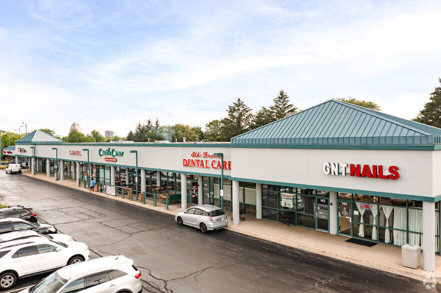 100-180 Biesterfield Rd, Elk Grove Village, IL for lease - Building Photo - Image 2 of 5