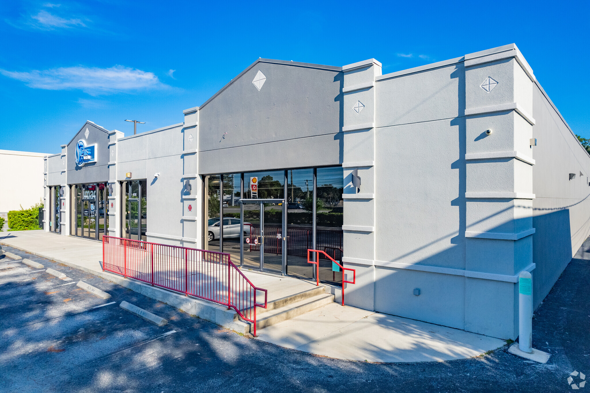 4123 W Hillsborough Ave, Tampa, FL for sale Building Photo- Image 1 of 1