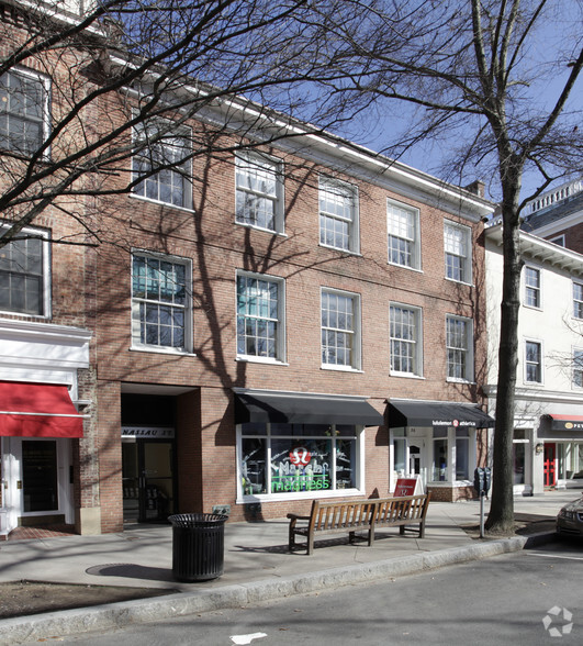 32 Nassau St, Princeton, NJ for lease - Building Photo - Image 1 of 2