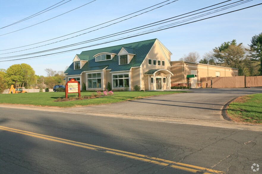 300 Longwater Dr, Norwell, MA 02061