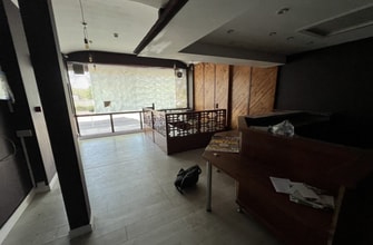 8-9 Rocks Ln, London for lease Interior Photo- Image 2 of 6