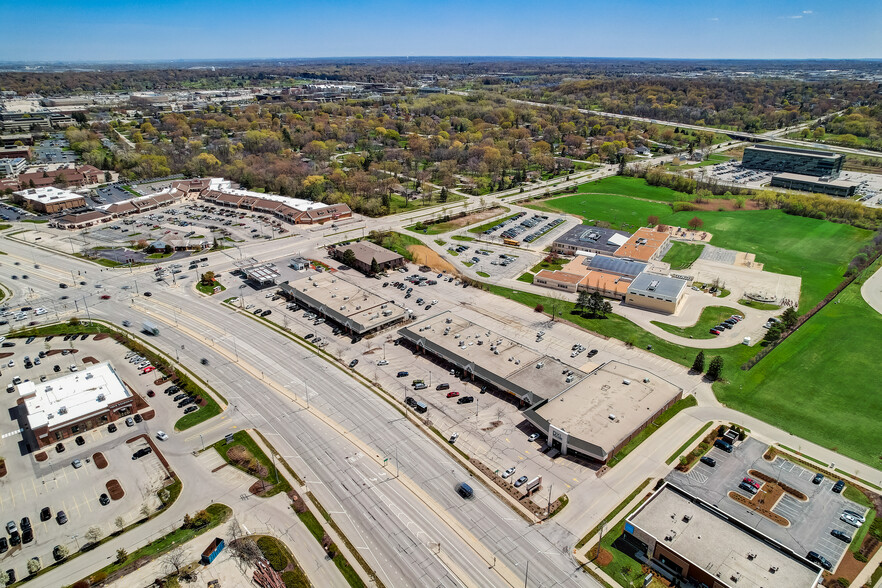 17445 W Bluemound Rd, Brookfield, WI for lease - Aerial - Image 2 of 9