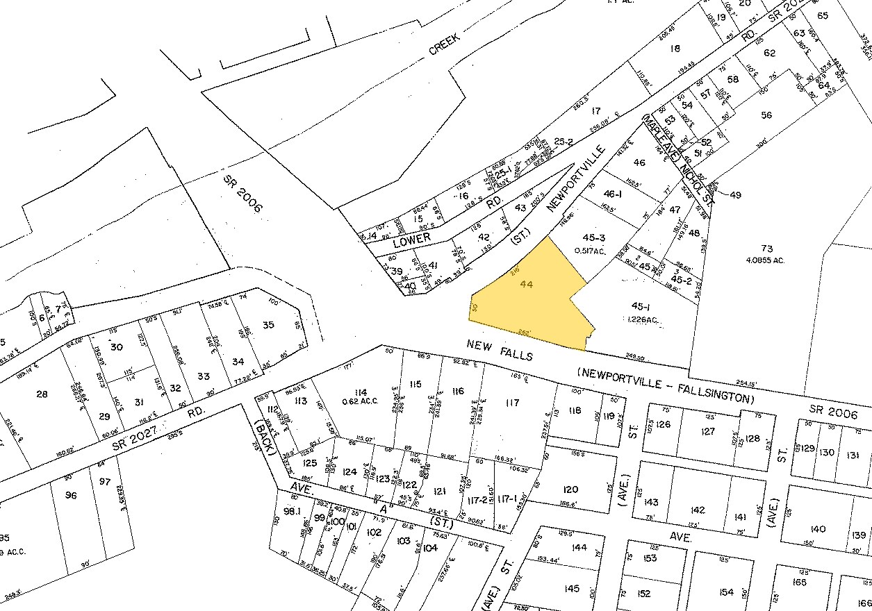 4100 Newportville Rd, Levittown, PA 19056