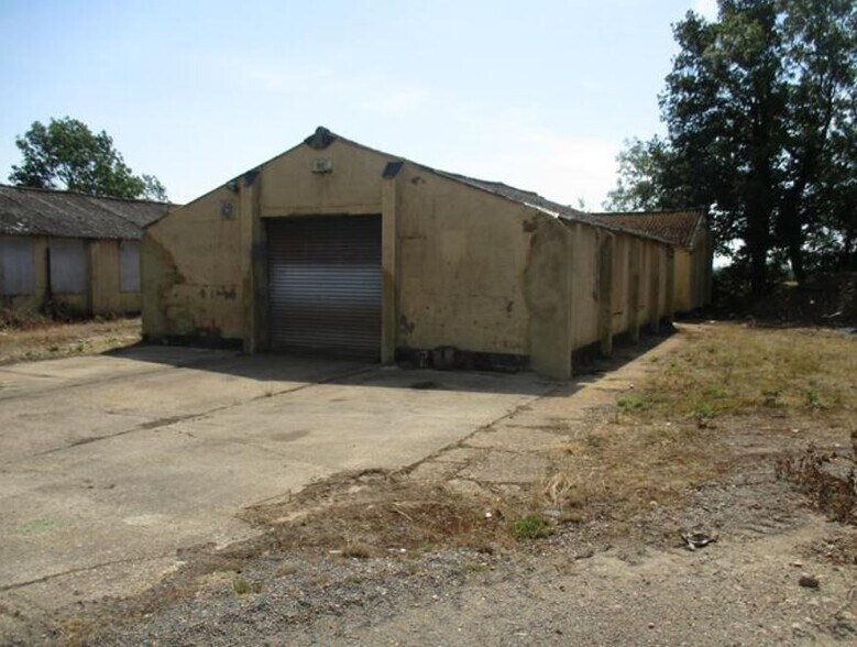 Moor Rd, St Neots, PE19 5BJ