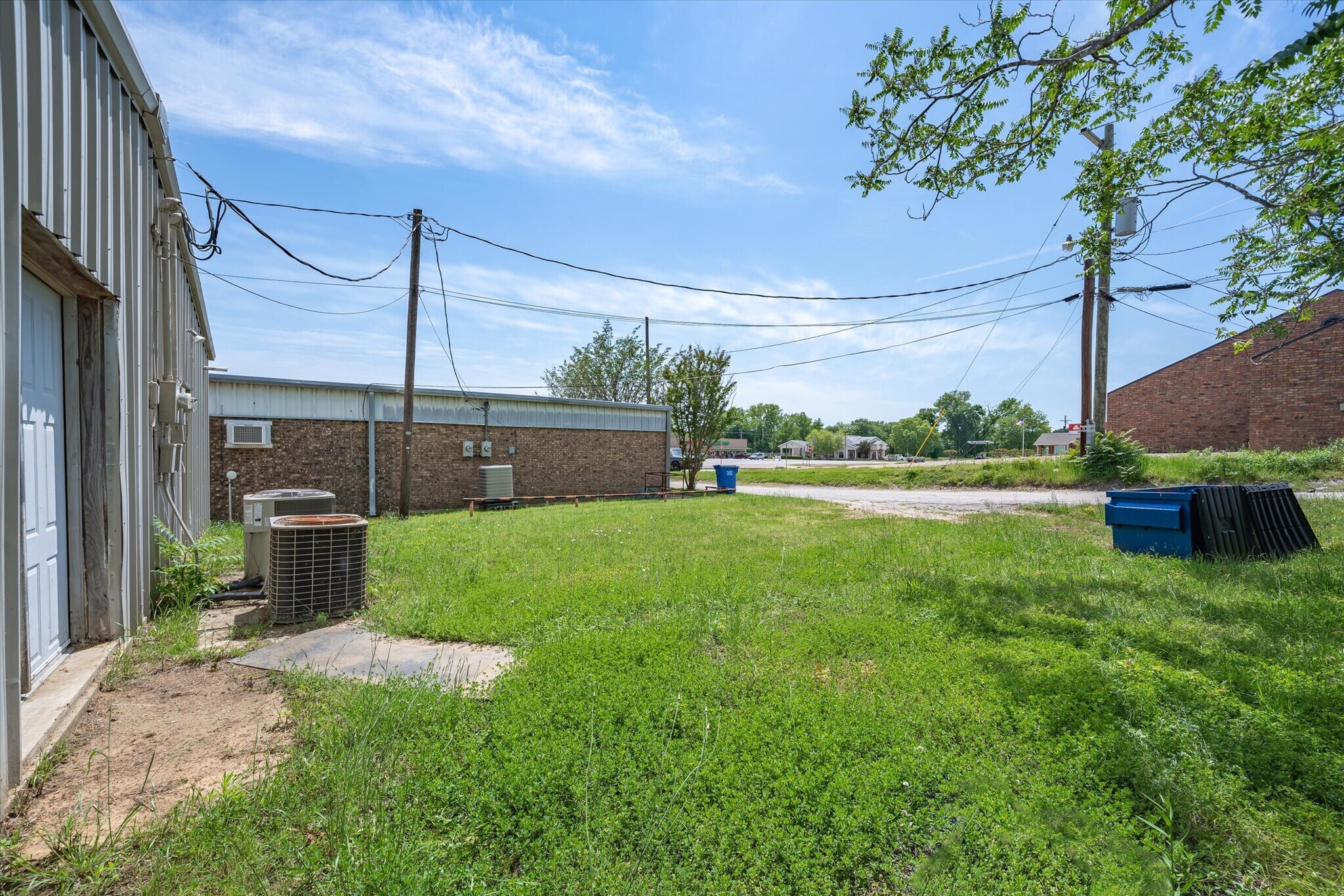 203 N Spring St, Grand Saline, TX 75140 Office for Sale