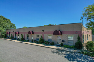 15 Great Republic Dr, Gloucester MA - Warehouse