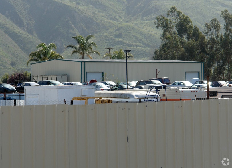 918 Mission Rock Rd, Santa Paula, CA for lease - Building Photo - Image 3 of 3