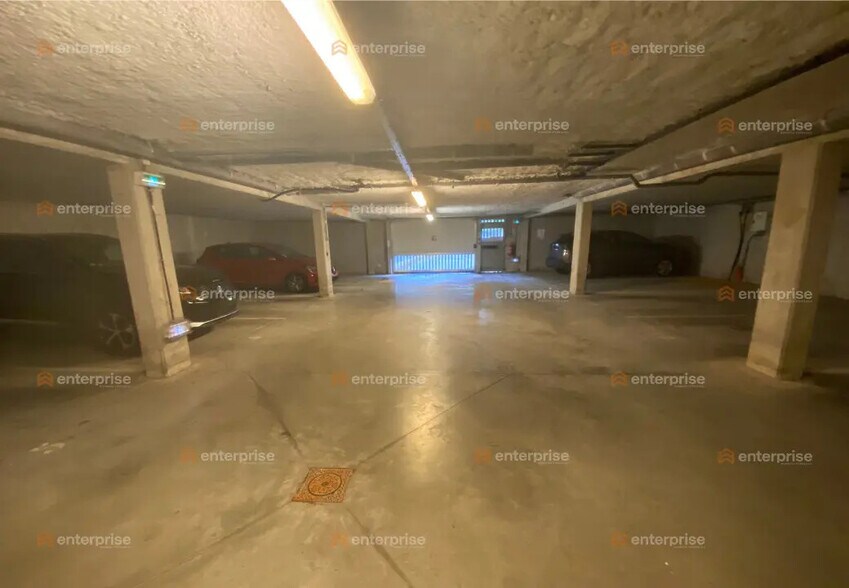 Office in Marcq-en-Baroeul for lease - Building Photo - Image 2 of 6