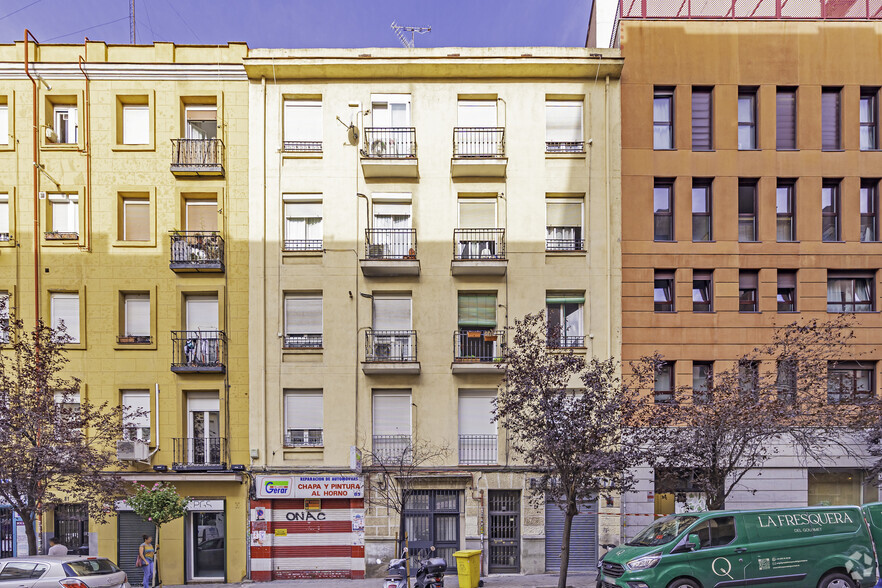 Calle de Ponzano, 83, Madrid, Madrid for lease - Primary Photo - Image 1 of 2