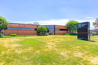 More details for 909 W Maple Rd, Clawson, MI - Office for Sale