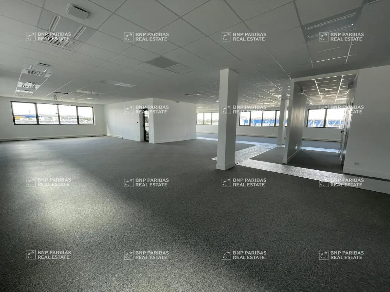 6 Rue Victor Schoelcher, Saint-Herblain for lease Building Photo- Image 1 of 49