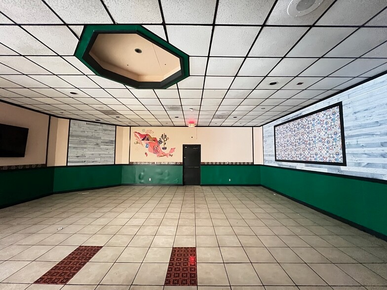 4325 Nc-55 Hwy, Durham, NC for lease - Building Photo - Image 3 of 5