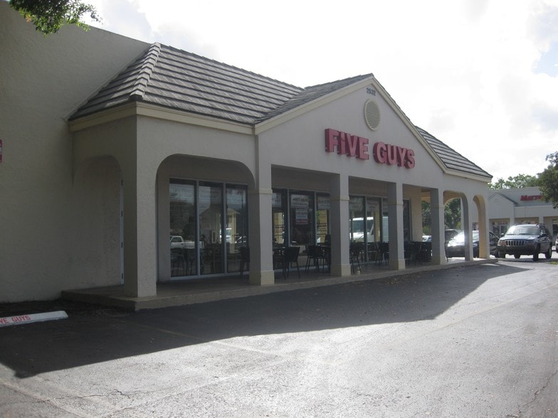 2532-2592 W Indiantown Rd, Jupiter, FL for lease - Building Photo - Image 3 of 11