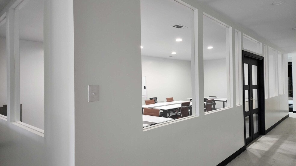 114 W 1st St S, Prescott, AR for sale - Primary Photo - Image 1 of 6