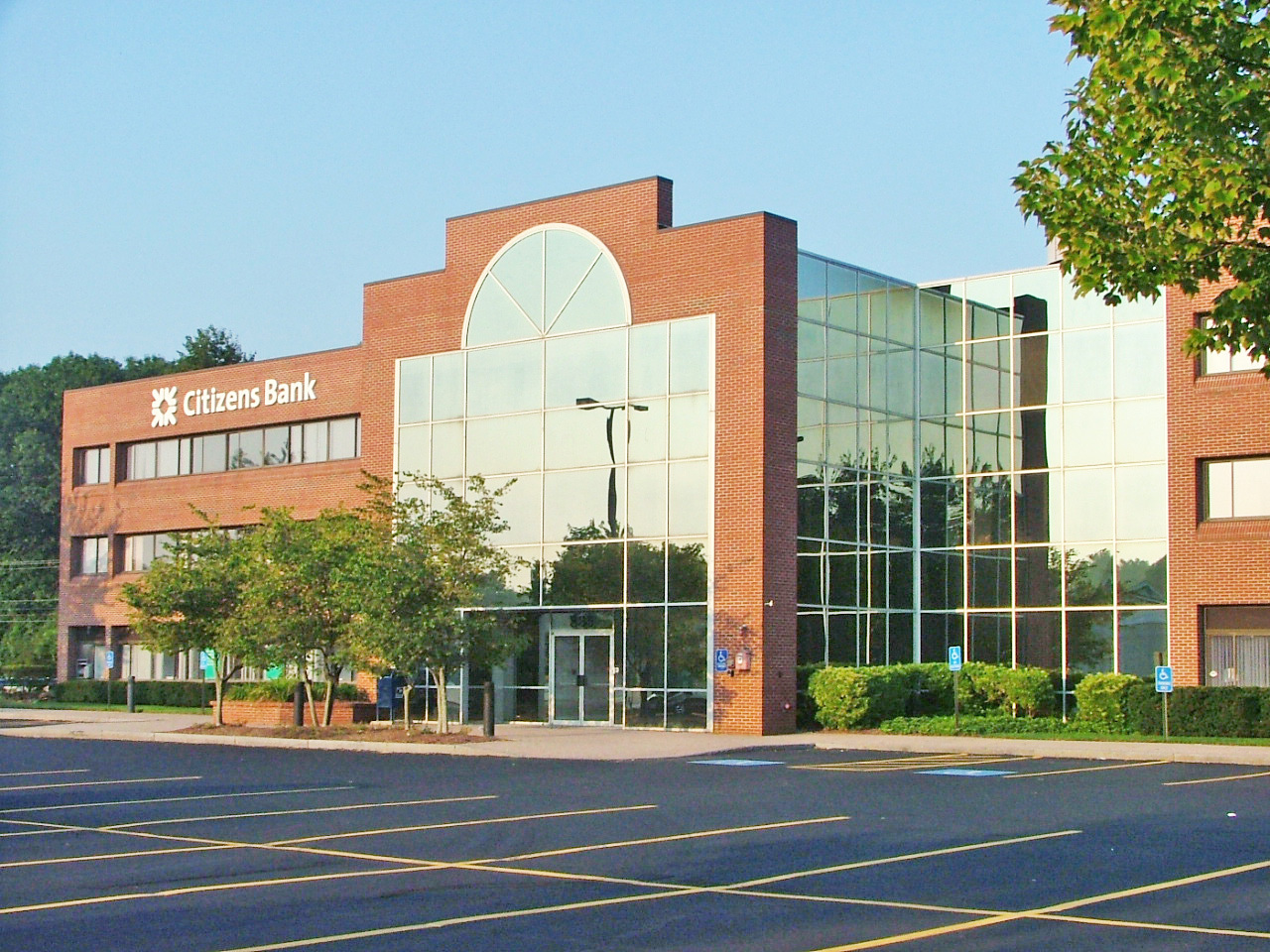 835 Hanover St, Manchester, NH for sale Building Photo- Image 1 of 1