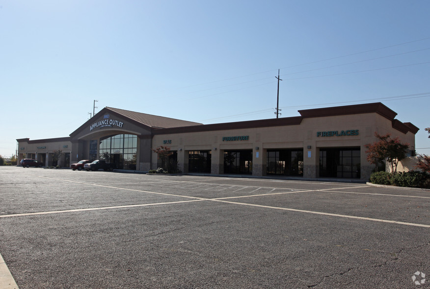 2151 Moffat Blvd, Manteca, CA for sale - Building Photo - Image 1 of 1